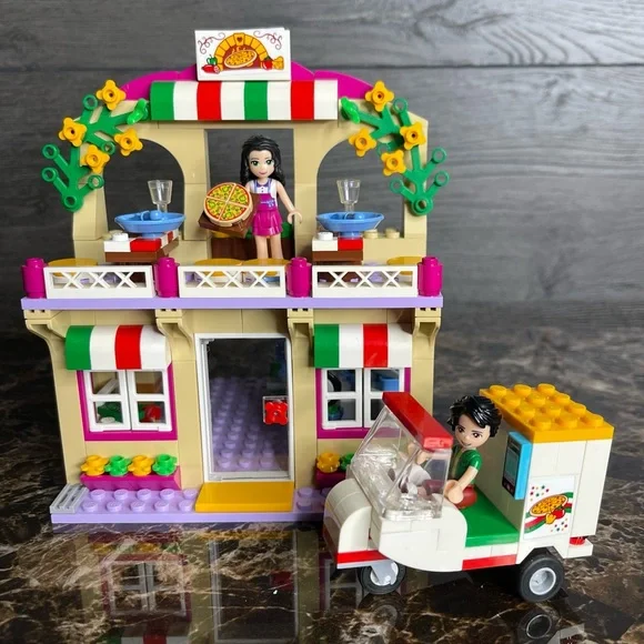 Lego Toys Lego Friends Heartlake Pizzeria 4311 Poshmark